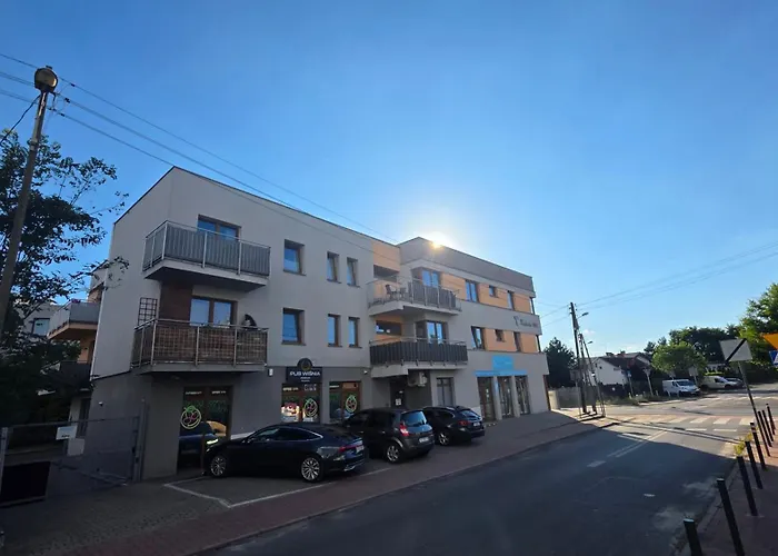 Belvedere Lawica Airport * Познань