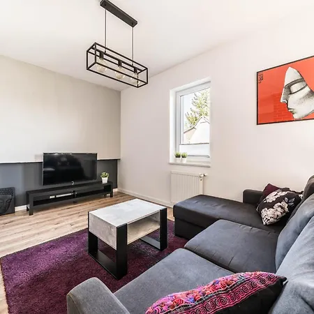 Belvedere Lawica Airport Appartement