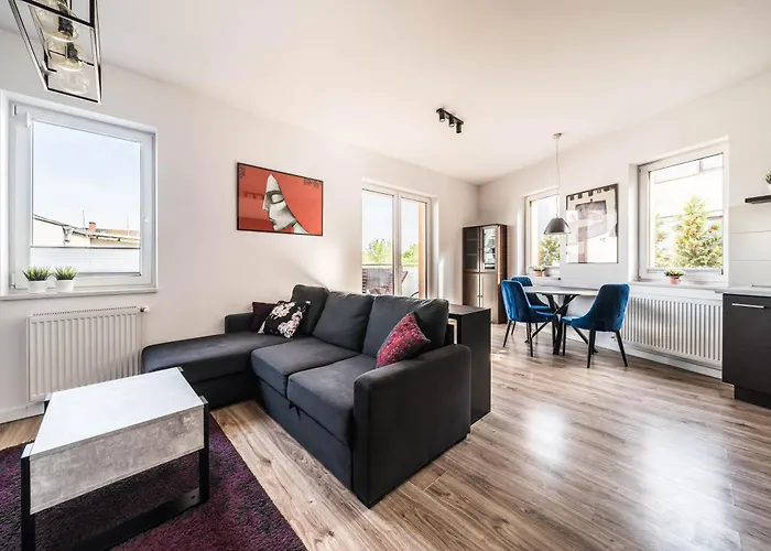 Belvedere Lawica Airport